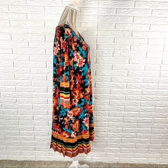 Violet B Multicolored Floral & Striped Dress Size 2X - Picture 5 of 7